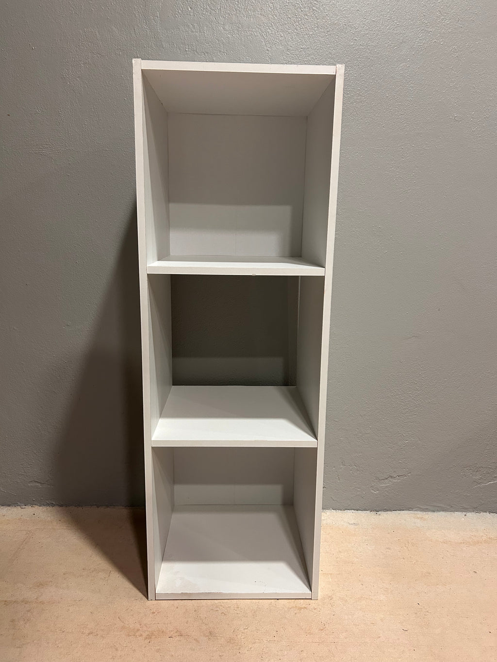 3-Tier Bookshelf